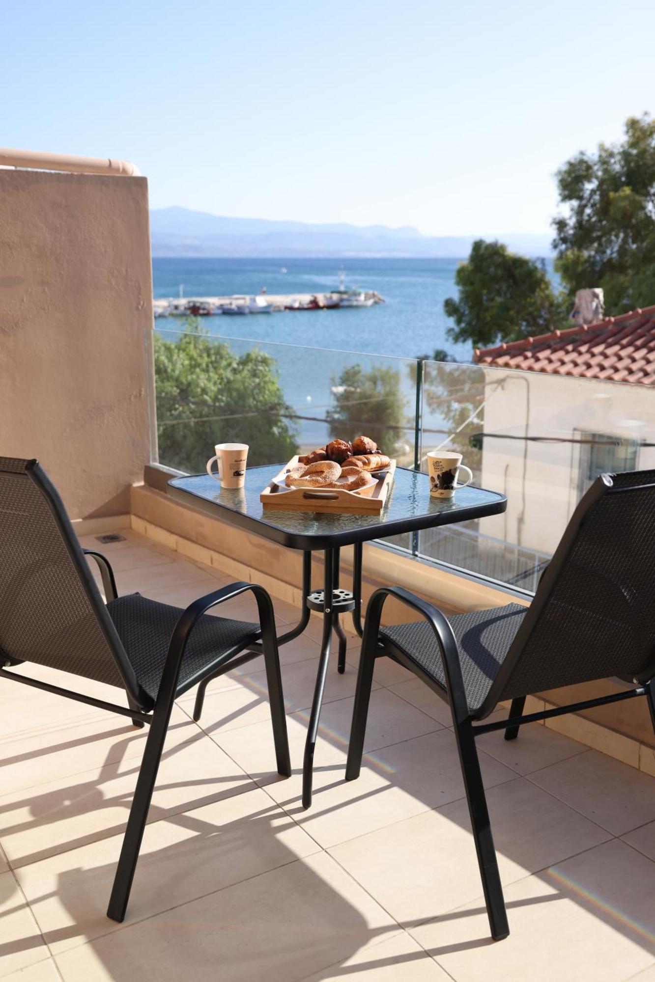 Filippos Apartments Amarynthos Exterior photo